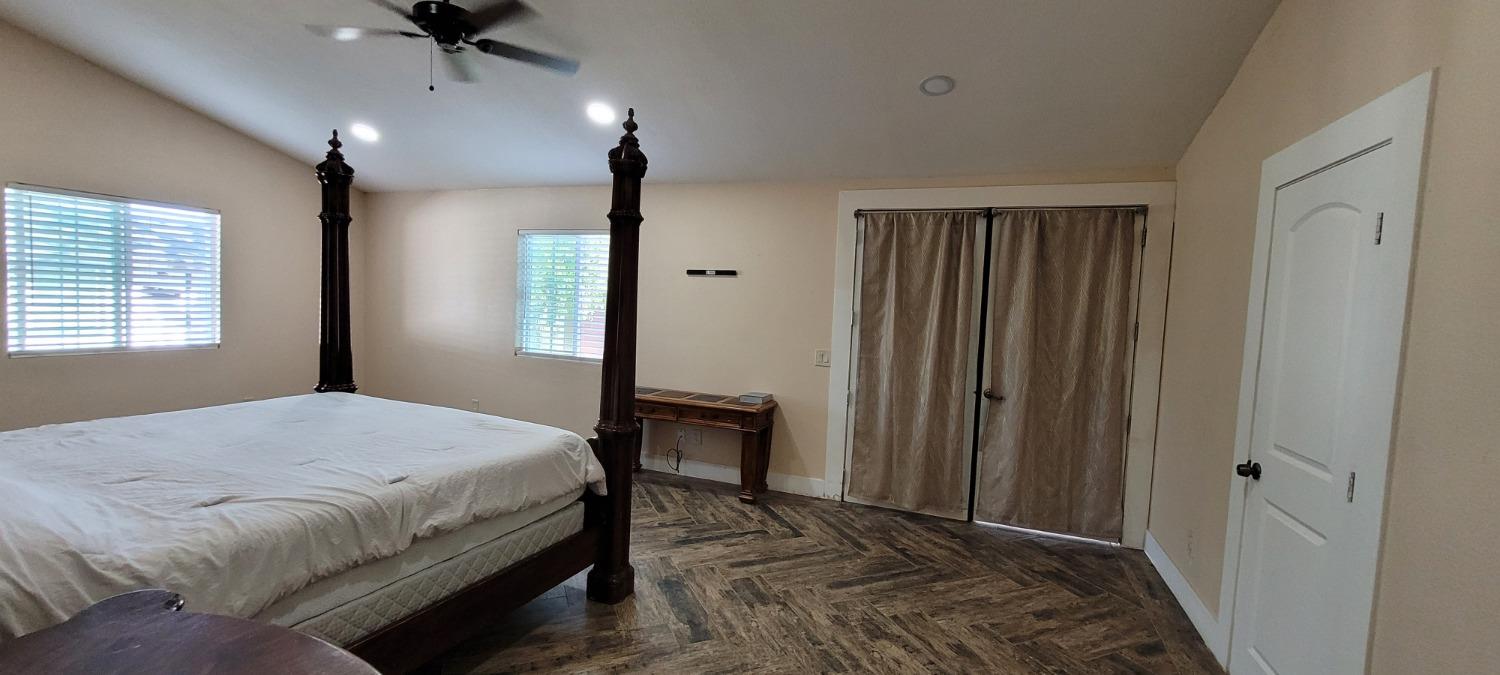 11430 Walnut Ave, Oakdale, CA 95361