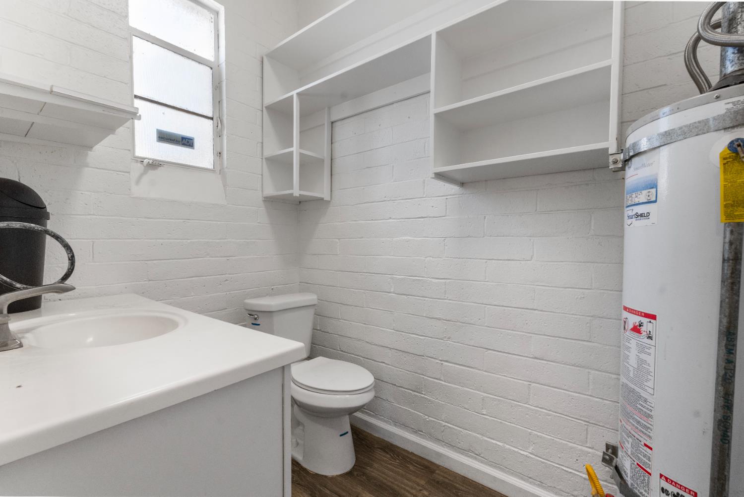 24 S 3rd St, Patterson, CA 95363