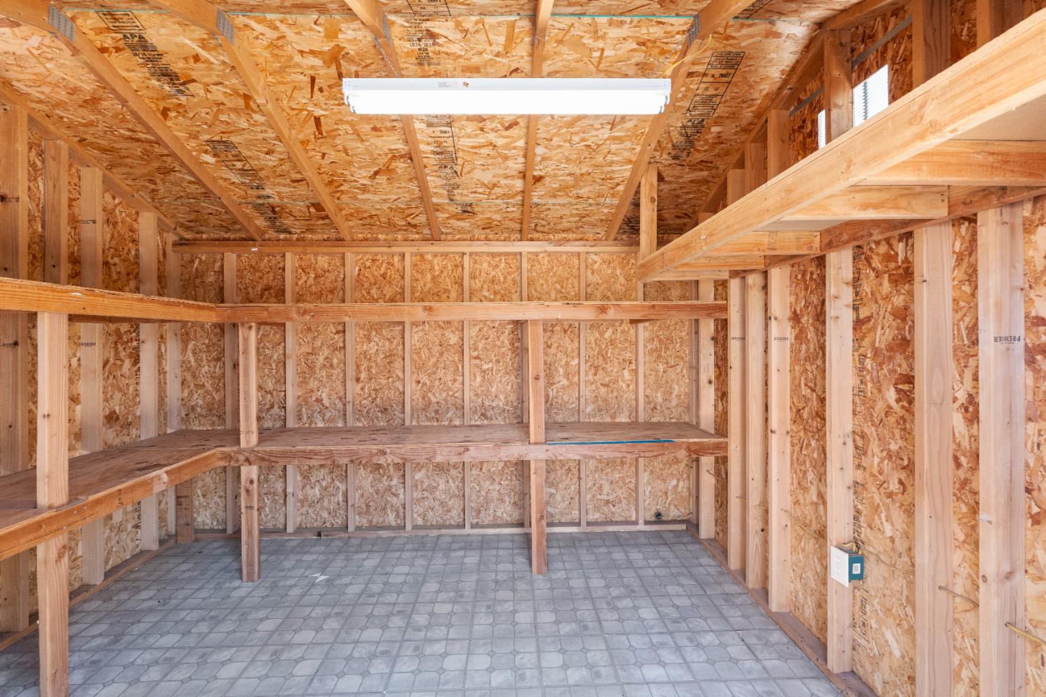 24 S 3rd St, Patterson, CA 95363