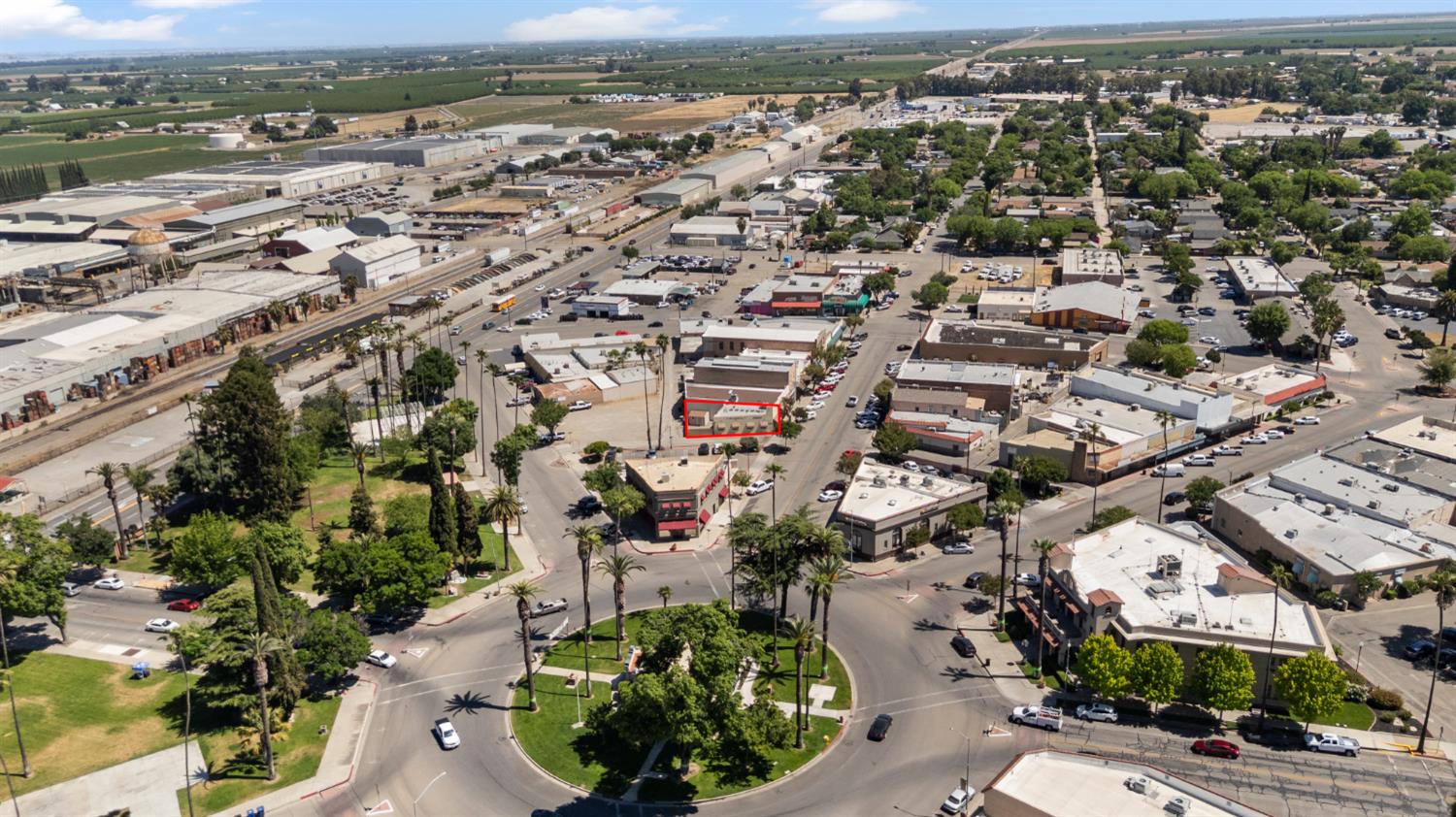 24 S 3rd St, Patterson, CA 95363