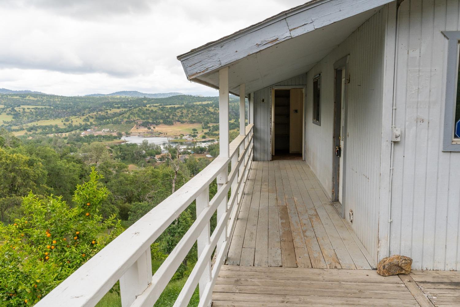 4855 Bayview Dr, Copperopolis, CA 95228