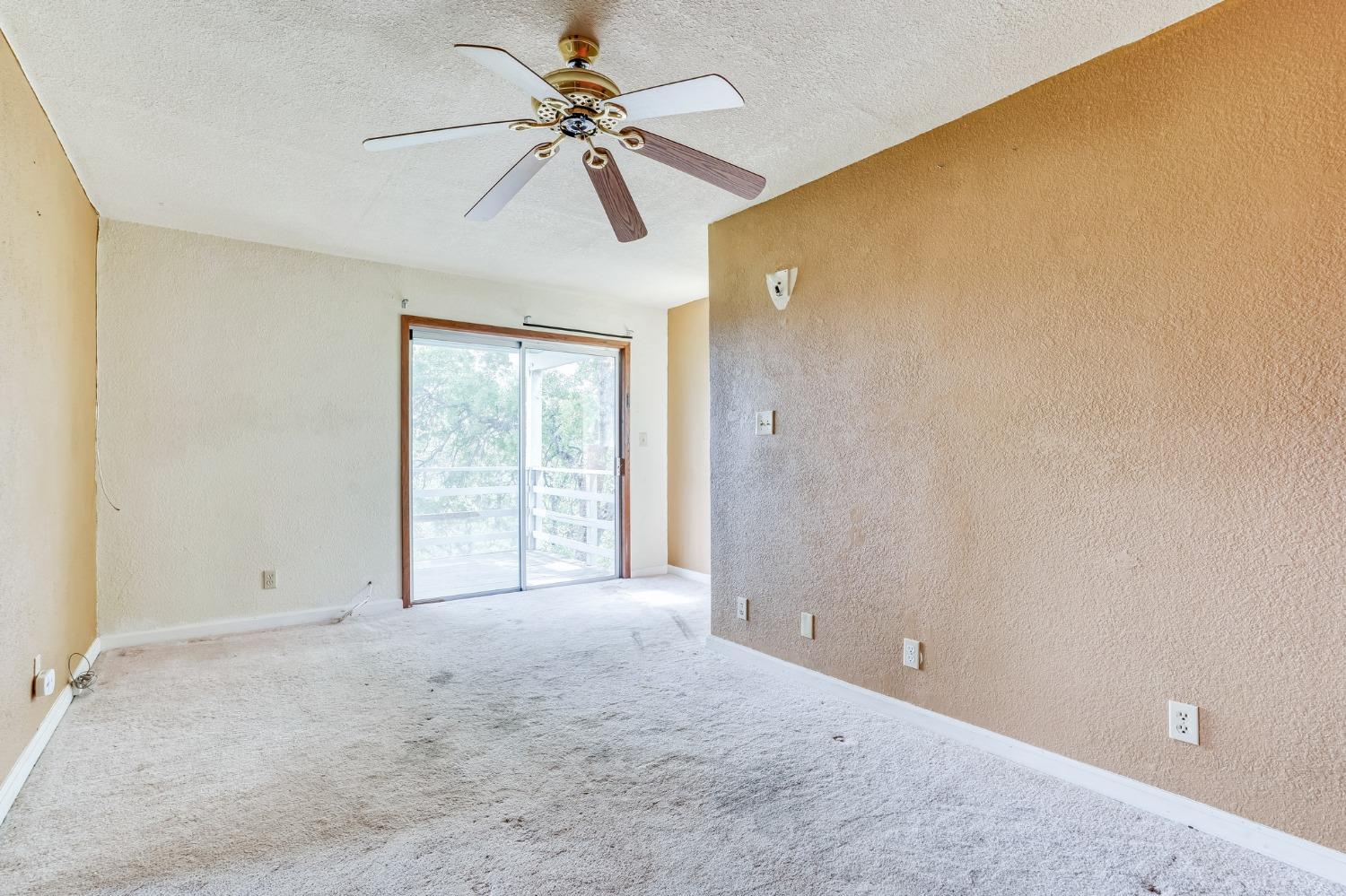 4855 Bayview Dr, Copperopolis, CA 95228