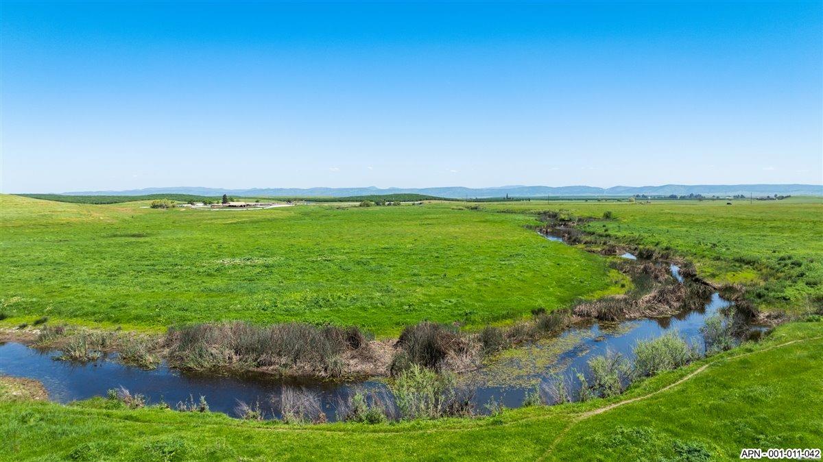 42 26 Mile Road, Oakdale, CA 95361