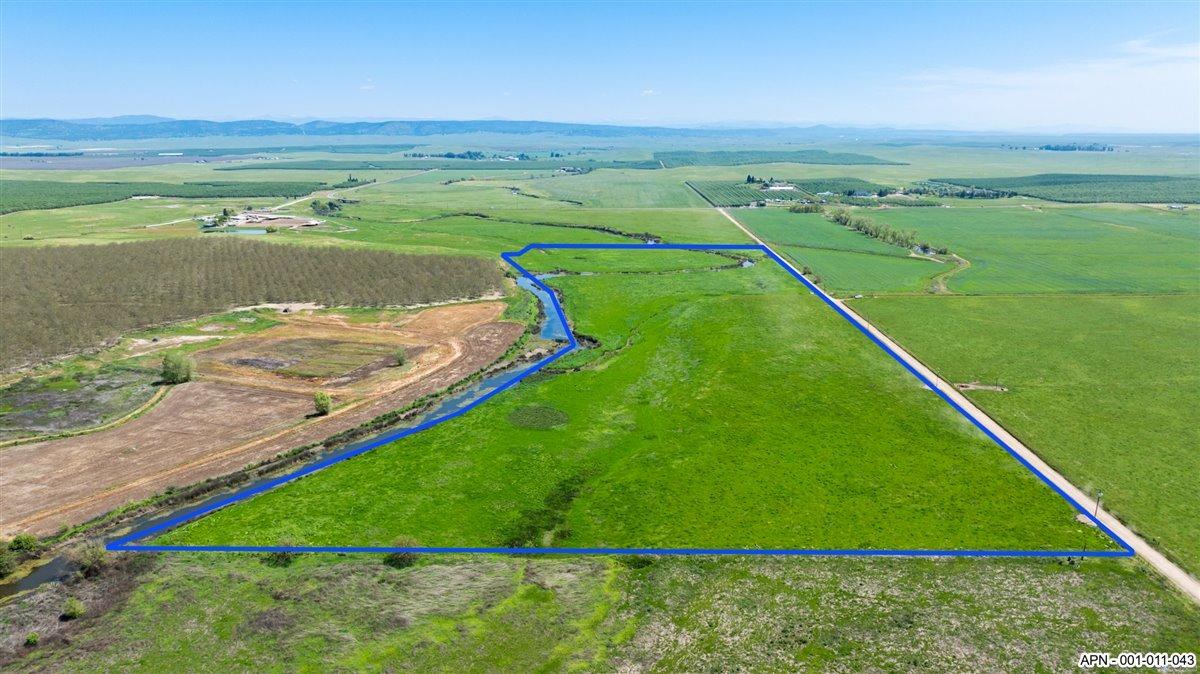 43 26 Mile Rd, Oakdale, CA 95361