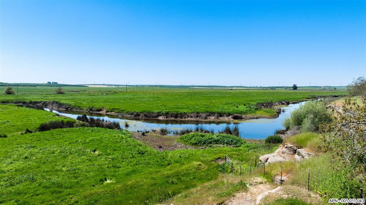 43 26 Mile Rd, Oakdale, CA 95361