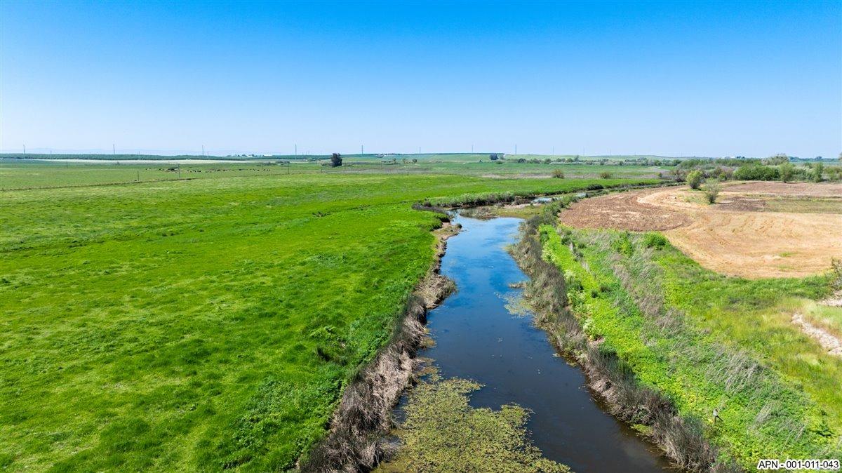 43 26 Mile Rd, Oakdale, CA 95361