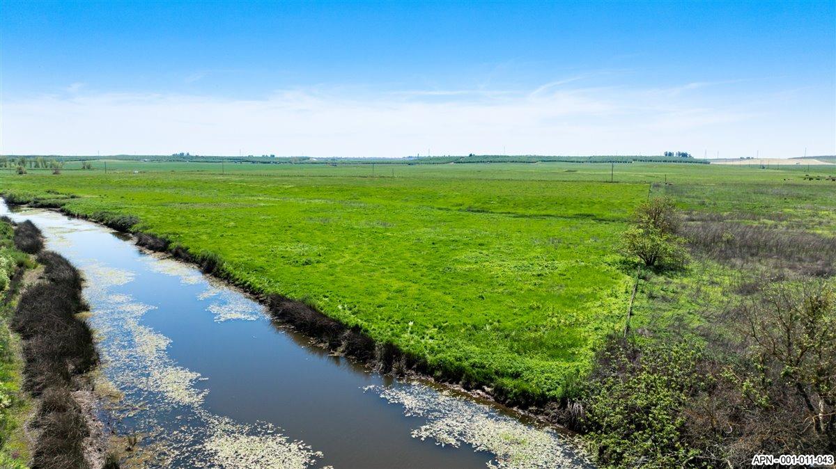 43 26 Mile Rd, Oakdale, CA 95361