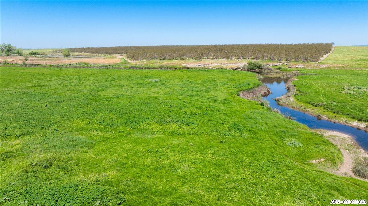 43 26 Mile Rd, Oakdale, CA 95361