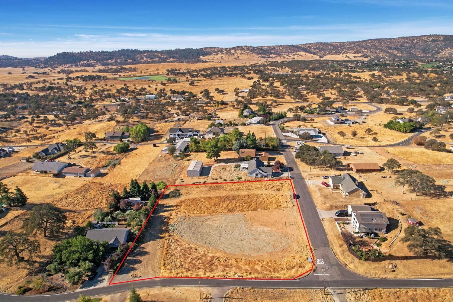 3228 Arrowhead St, Copperopolis, CA 95228