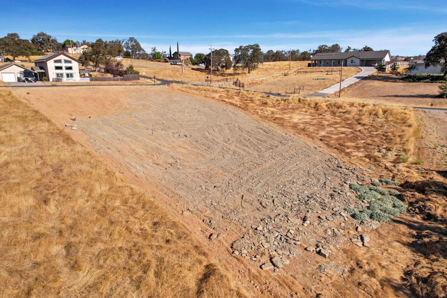 3228 Arrowhead St, Copperopolis, CA 95228