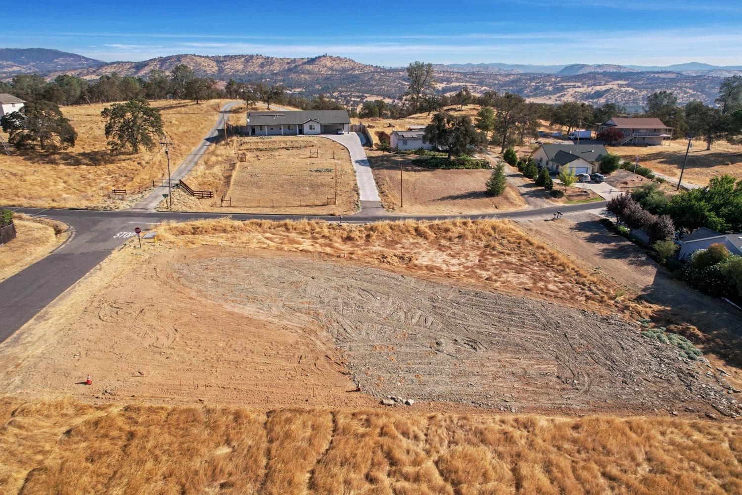 3228 Arrowhead St, Copperopolis, CA 95228