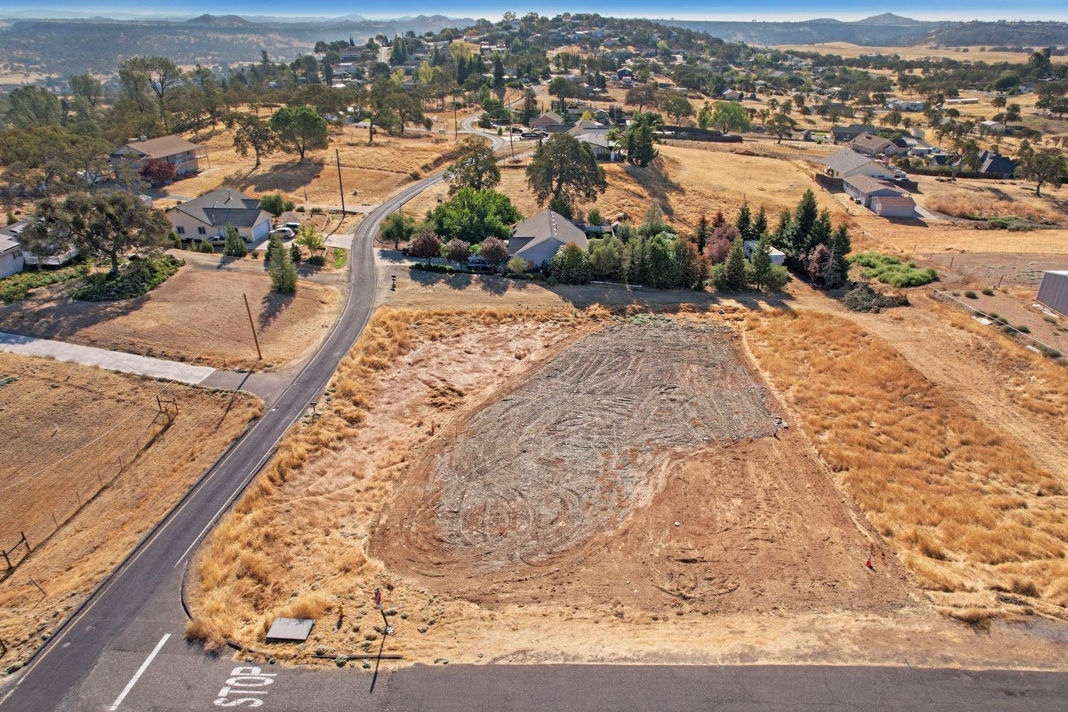 3228 Arrowhead St, Copperopolis, CA 95228