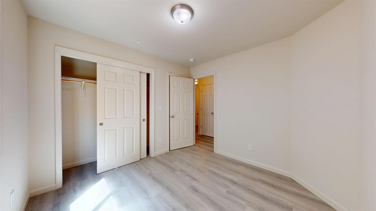 5630 Landon Ln, Riverbank, CA 95367