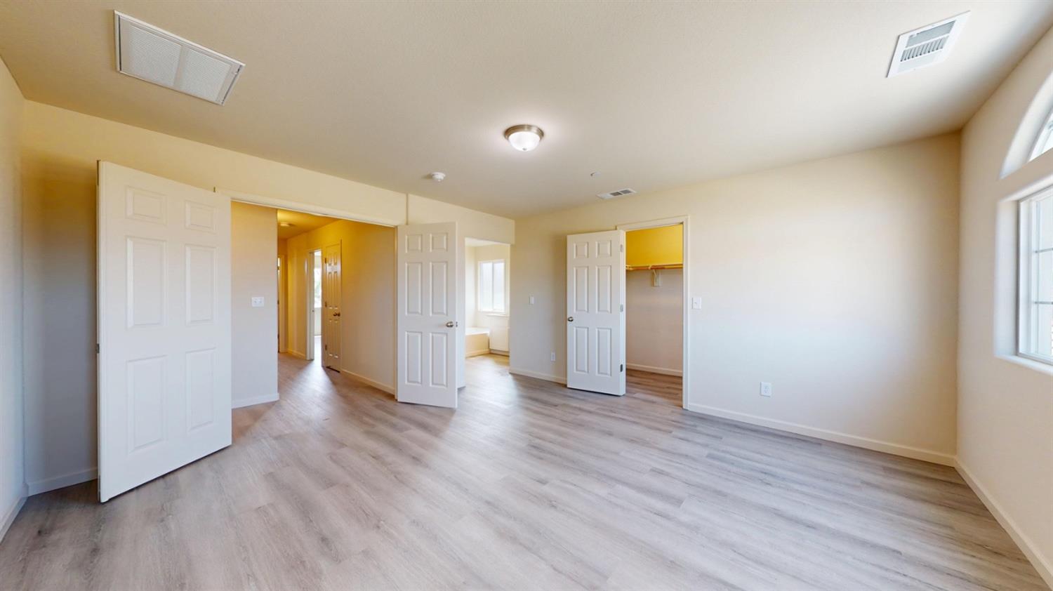 5630 Landon Ln, Riverbank, CA 95367