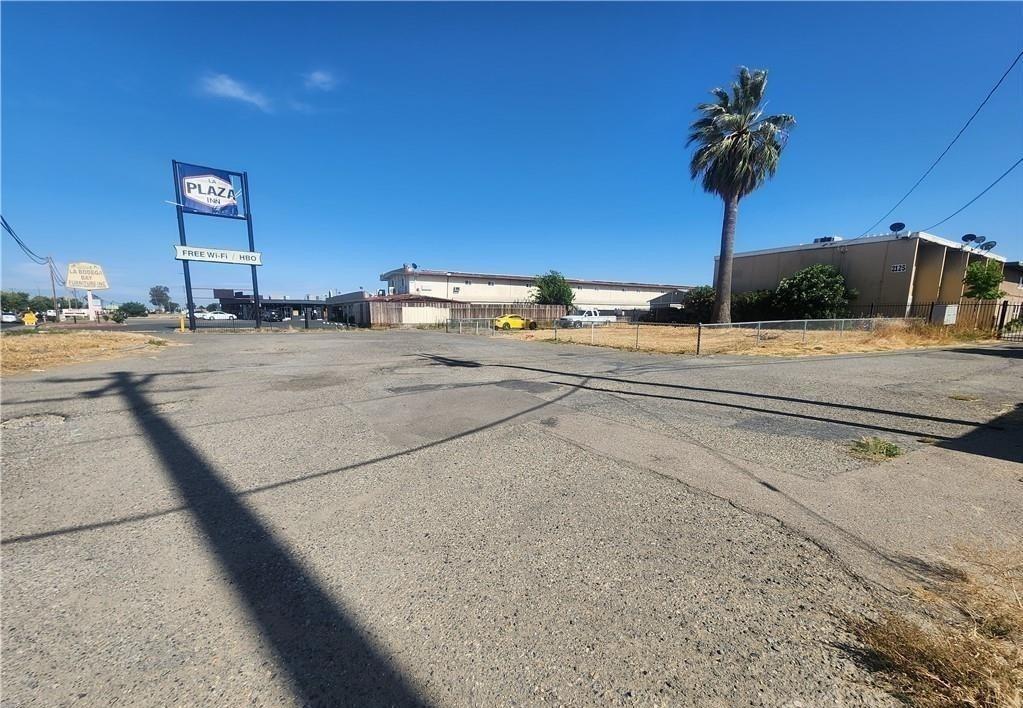 2149 E Pacheco Blvd, Los Banos, CA 93635