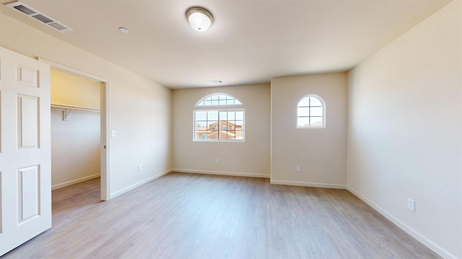 5567 Landon Ln, Riverbank, CA 95367