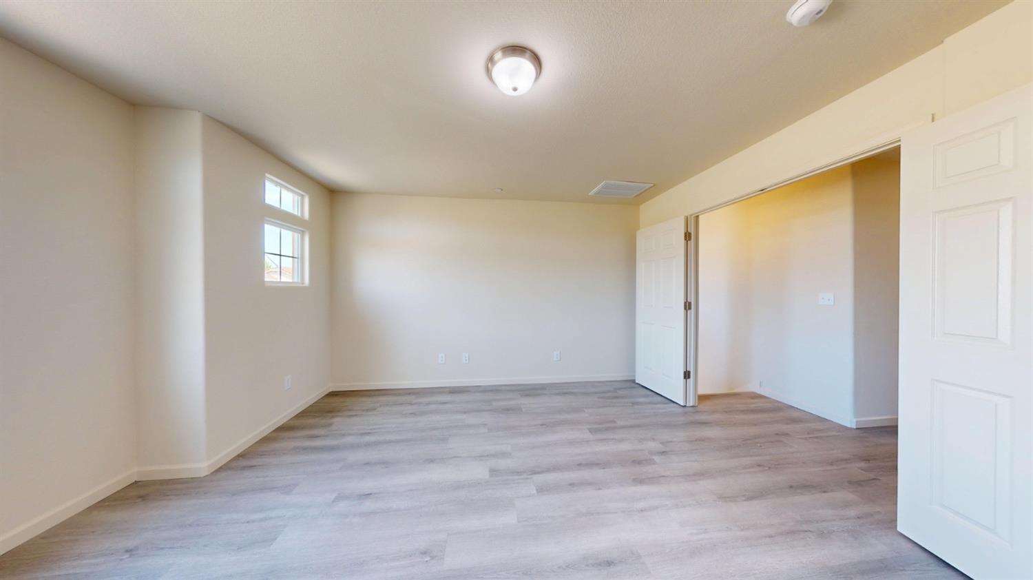 5636 Landon Ln, Riverbank, CA 95367