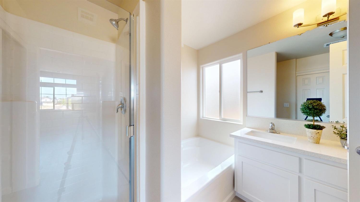 5636 Landon Ln, Riverbank, CA 95367