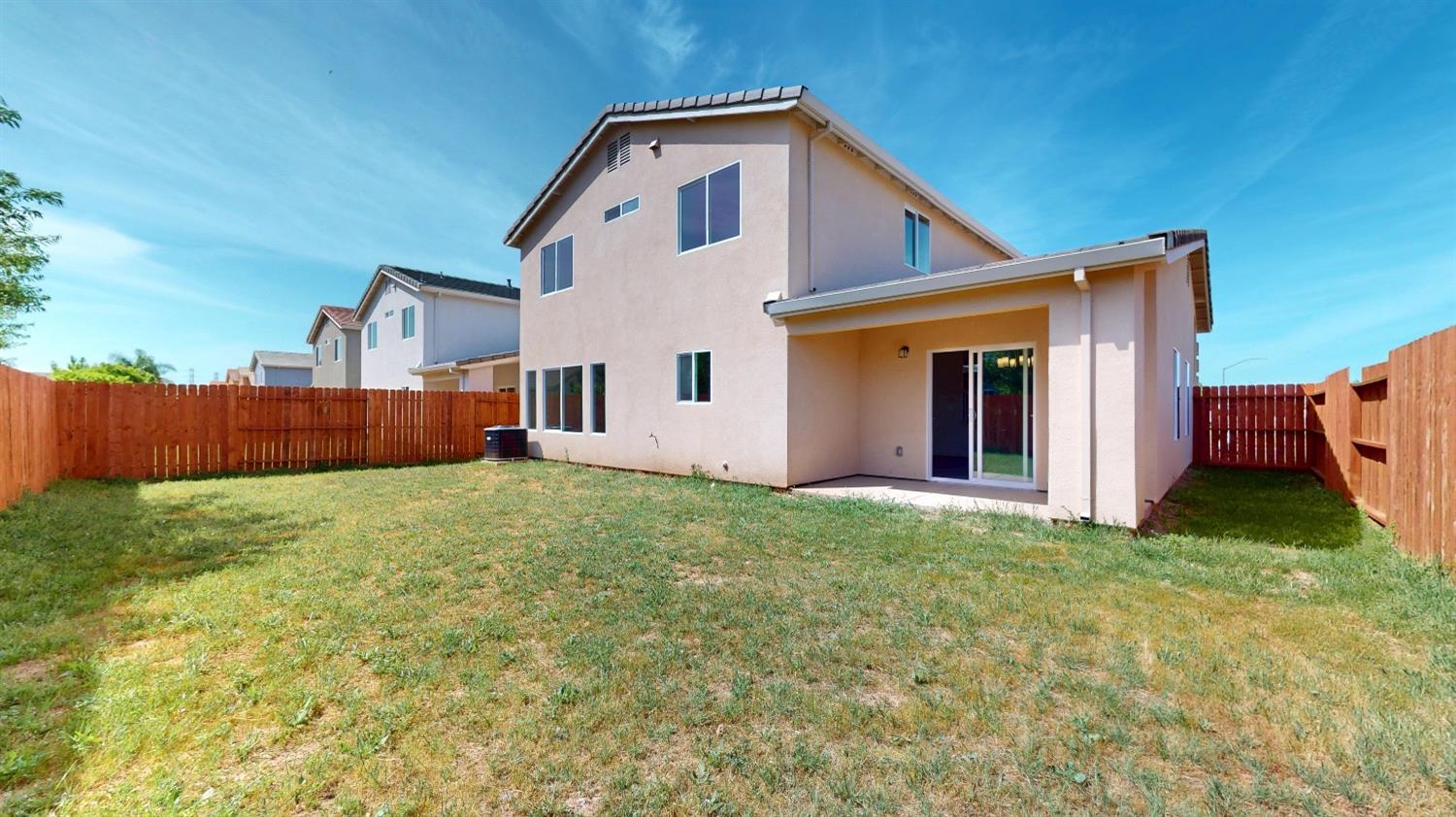 5636 Landon Ln, Riverbank, CA 95367