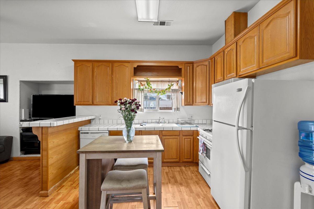 3130 Sierra St, Riverbank, CA 95367