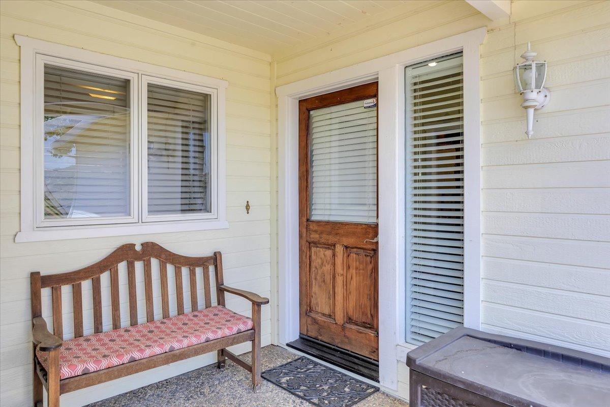 1070 Copper Cove Dr, Copperopolis, CA 95228