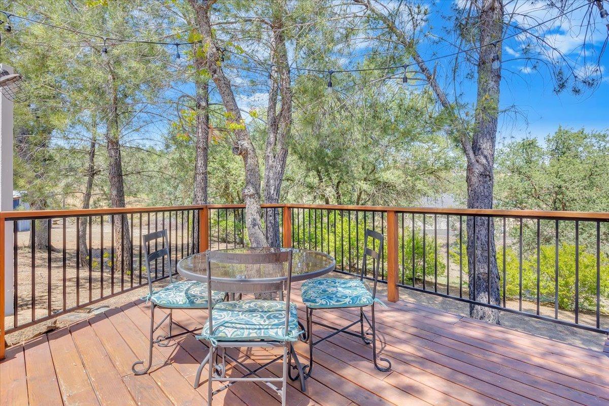 1070 Copper Cove Dr, Copperopolis, CA 95228