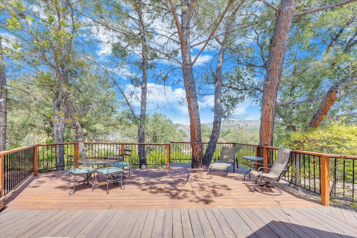 1070 Copper Cove Dr, Copperopolis, CA 95228