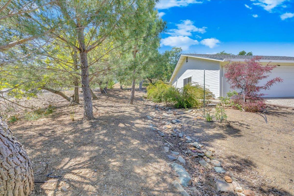 1070 Copper Cove Dr, Copperopolis, CA 95228