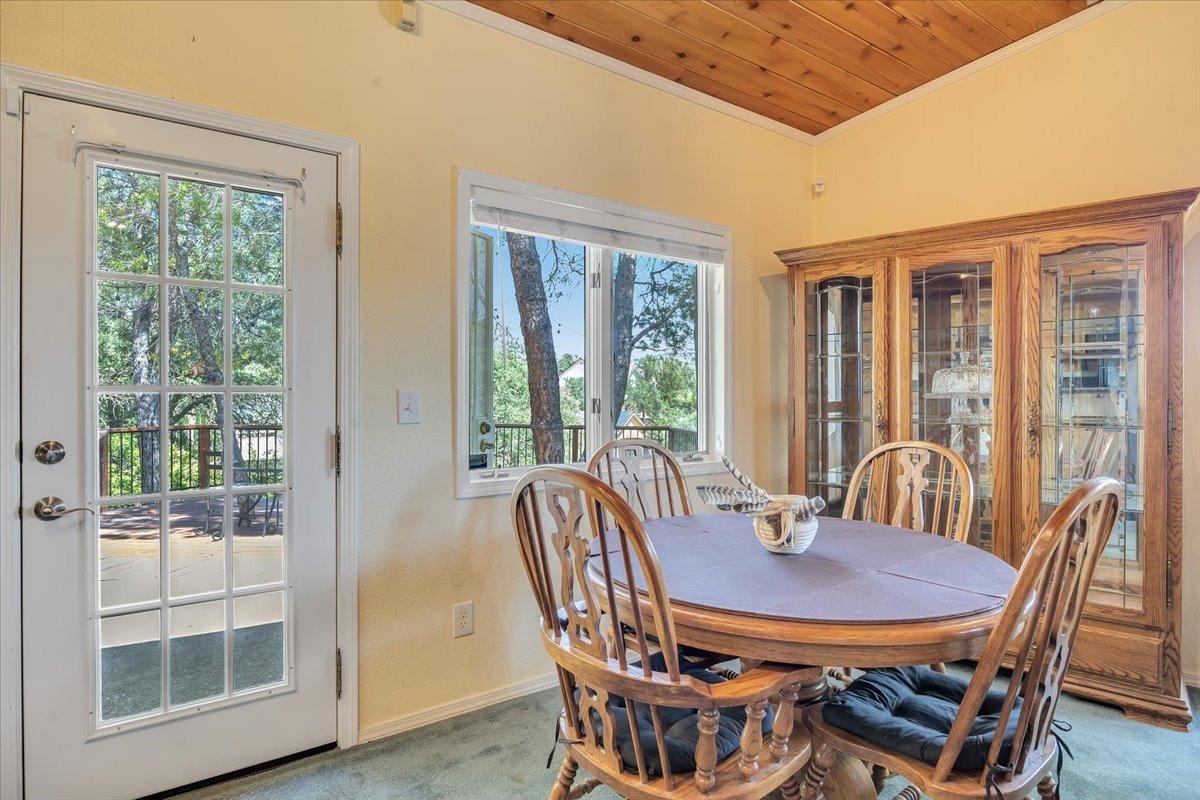 1070 Copper Cove Dr, Copperopolis, CA 95228