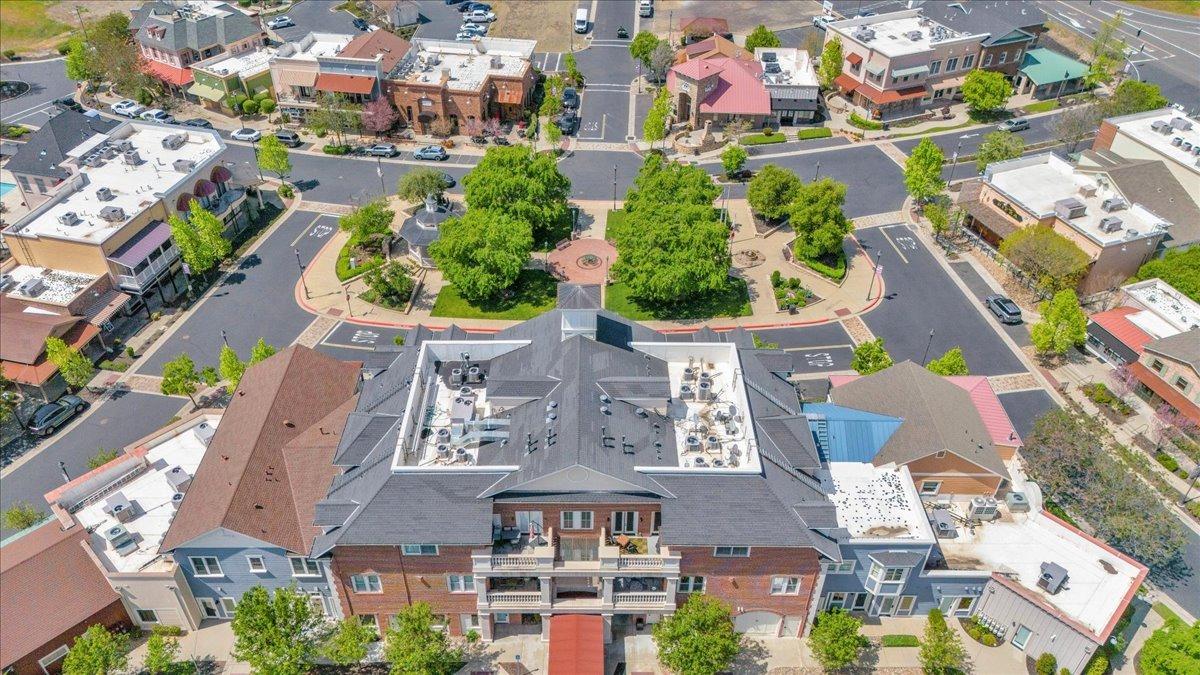 1070 Copper Cove Dr, Copperopolis, CA 95228