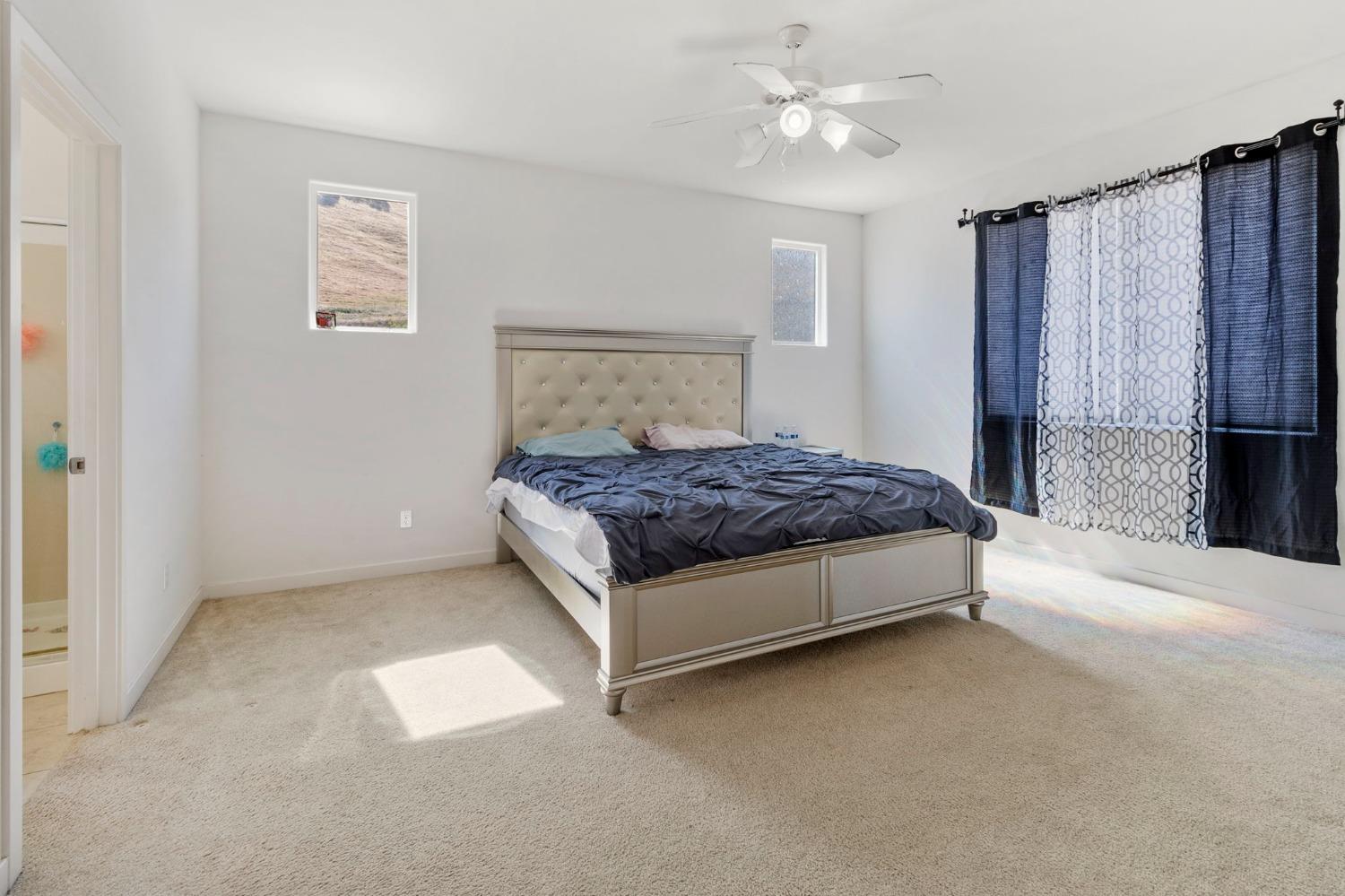 20744 Fairway Dr, Patterson, CA 95363