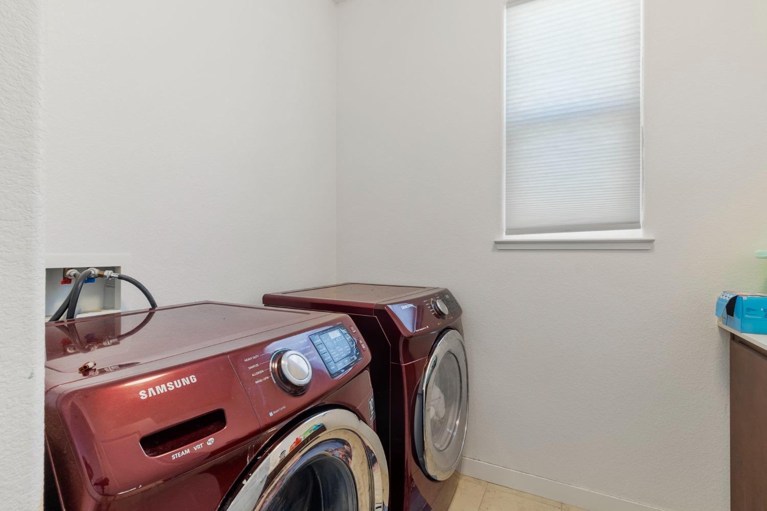 20744 Fairway Dr, Patterson, CA 95363