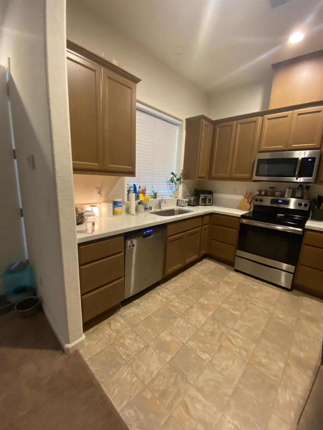 12356 Rose Way, Waterford, CA 95386