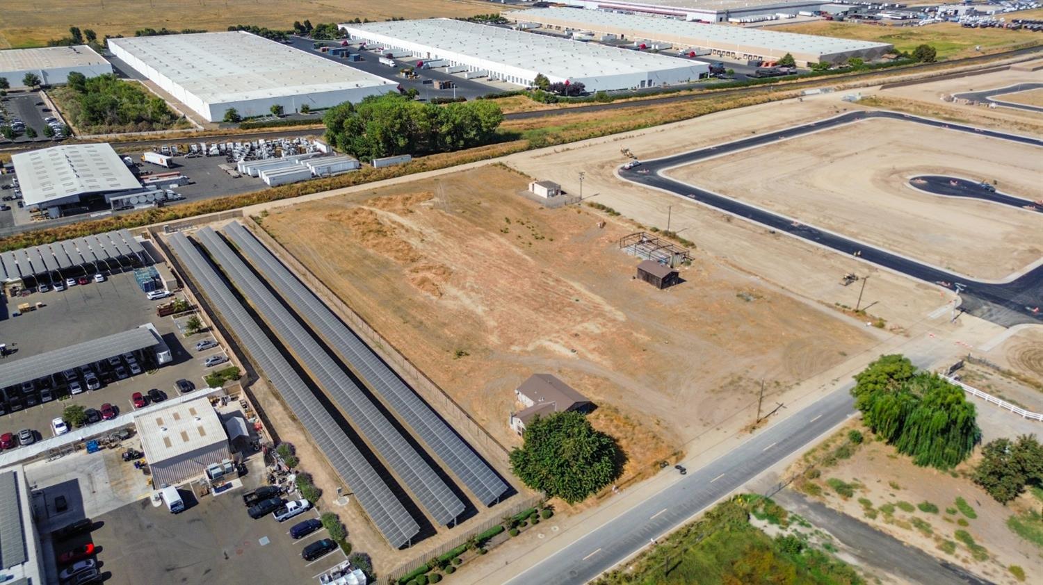 259 Swanson Rd, Manteca, CA 95337