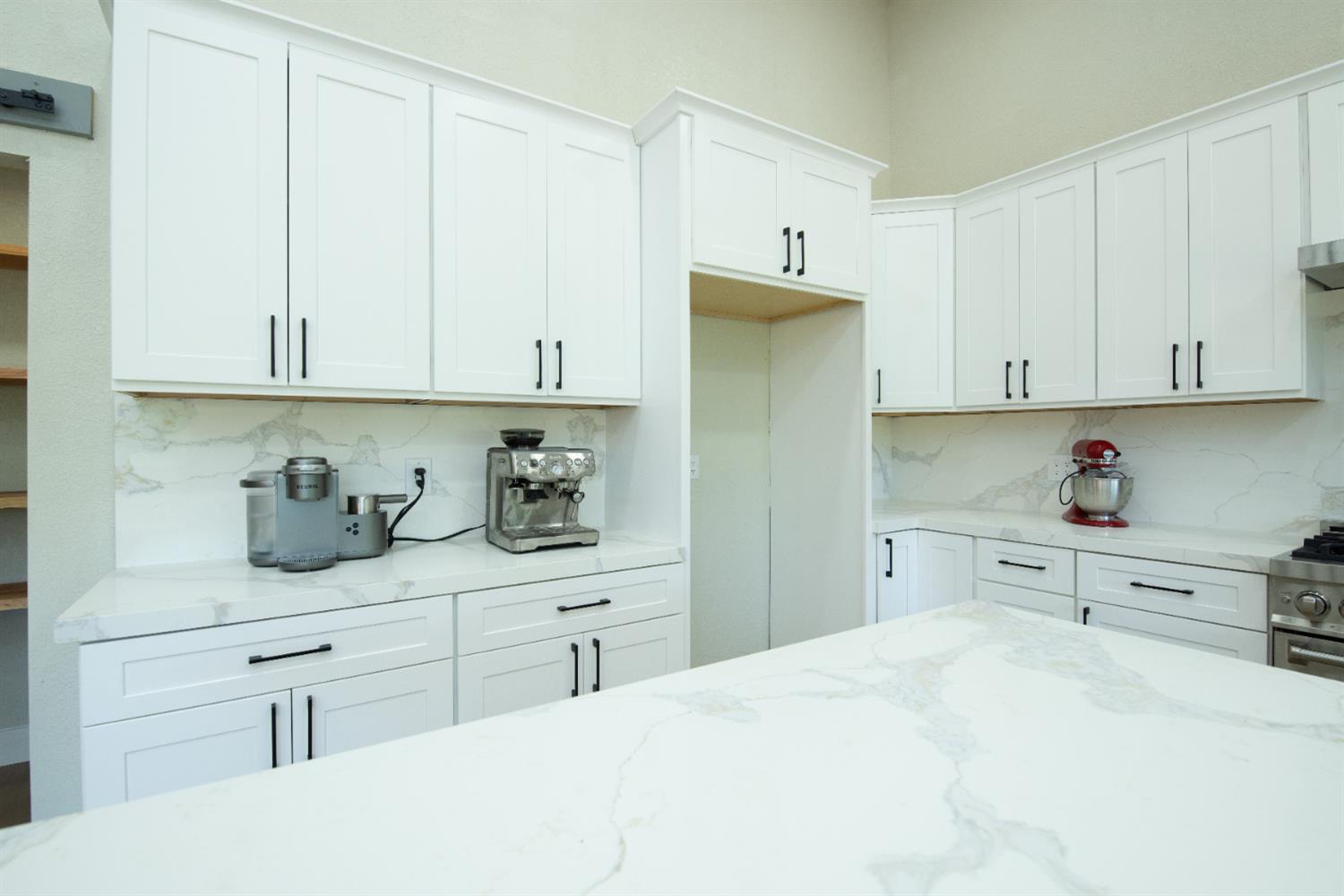 892 River Bluff Dr, Oakdale, CA 95361