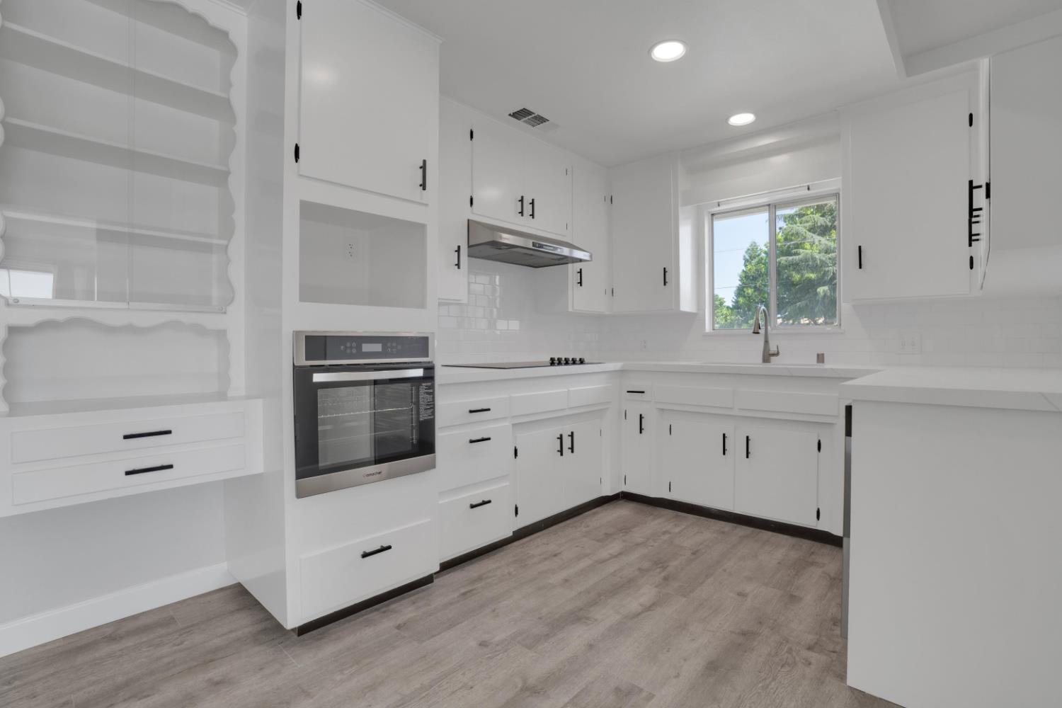 1412 E Glenwood Ave, Turlock, CA 95380