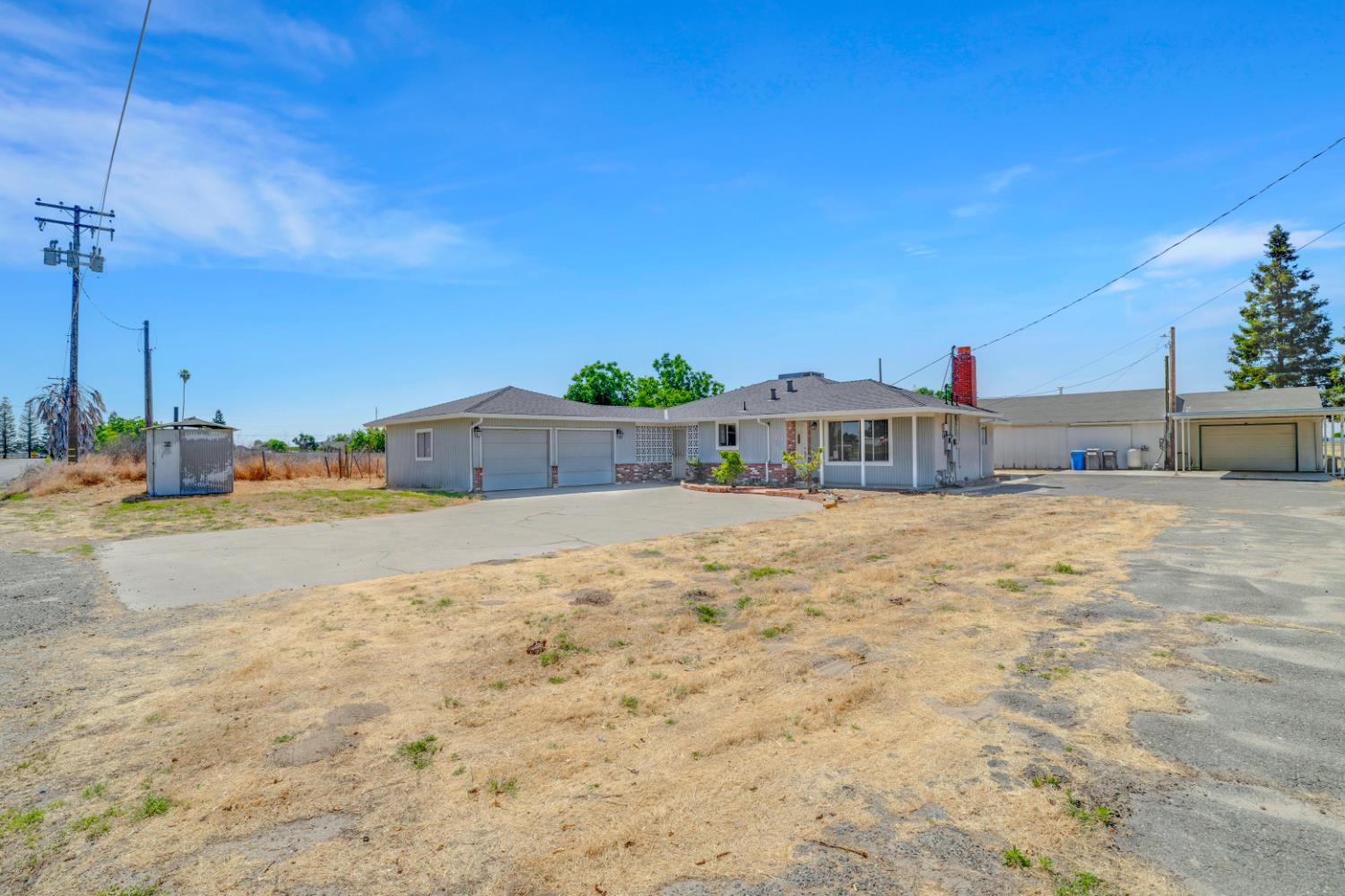 1412 E Glenwood Ave, Turlock, CA 95380