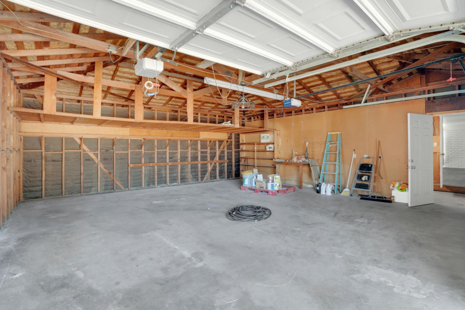 1412 E Glenwood Ave, Turlock, CA 95380