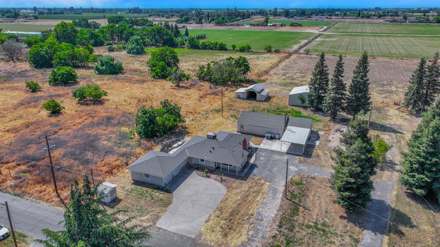 1412 E Glenwood Ave, Turlock, CA 95380