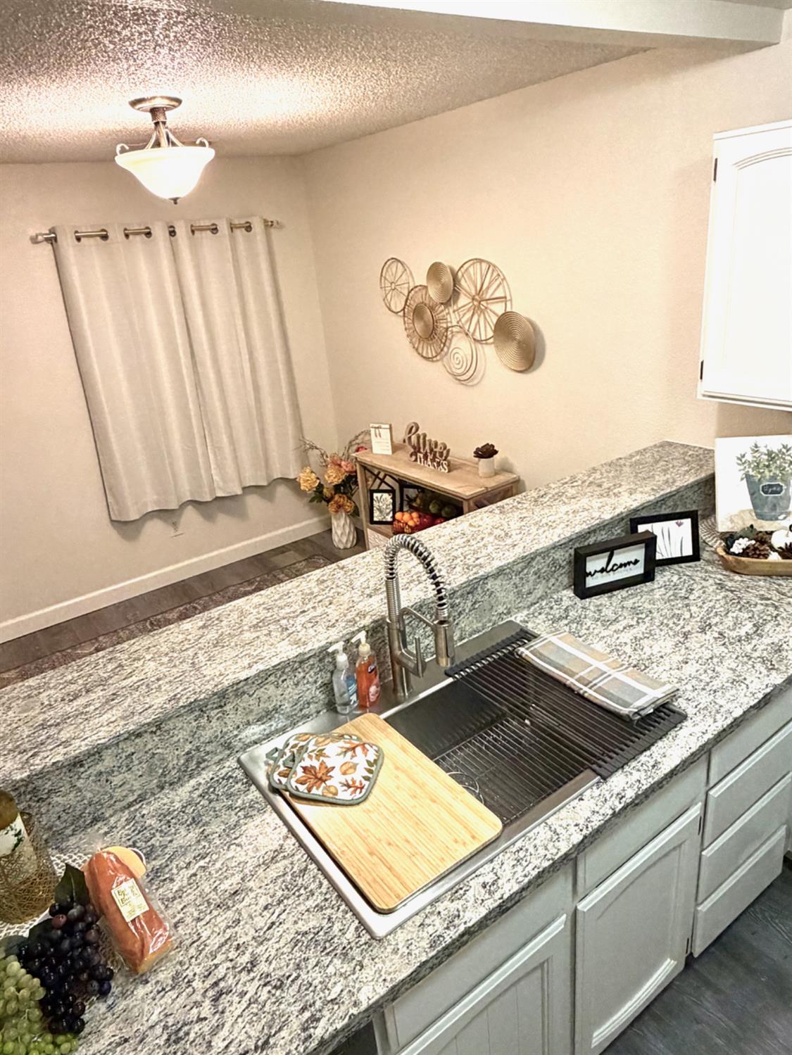 3400 Sullivan Ct #105, Modesto, CA 95356