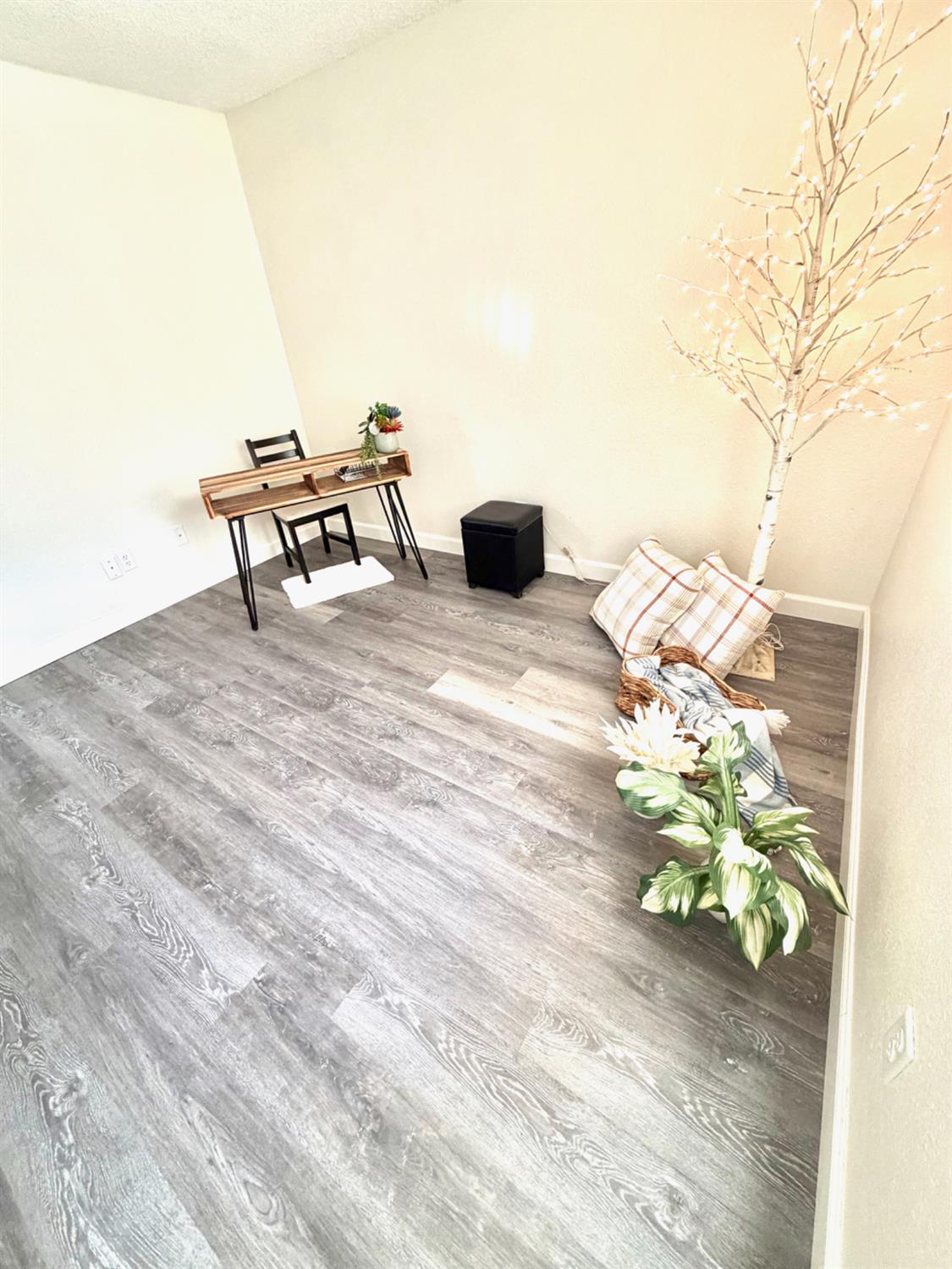 3400 Sullivan Ct #105, Modesto, CA 95356