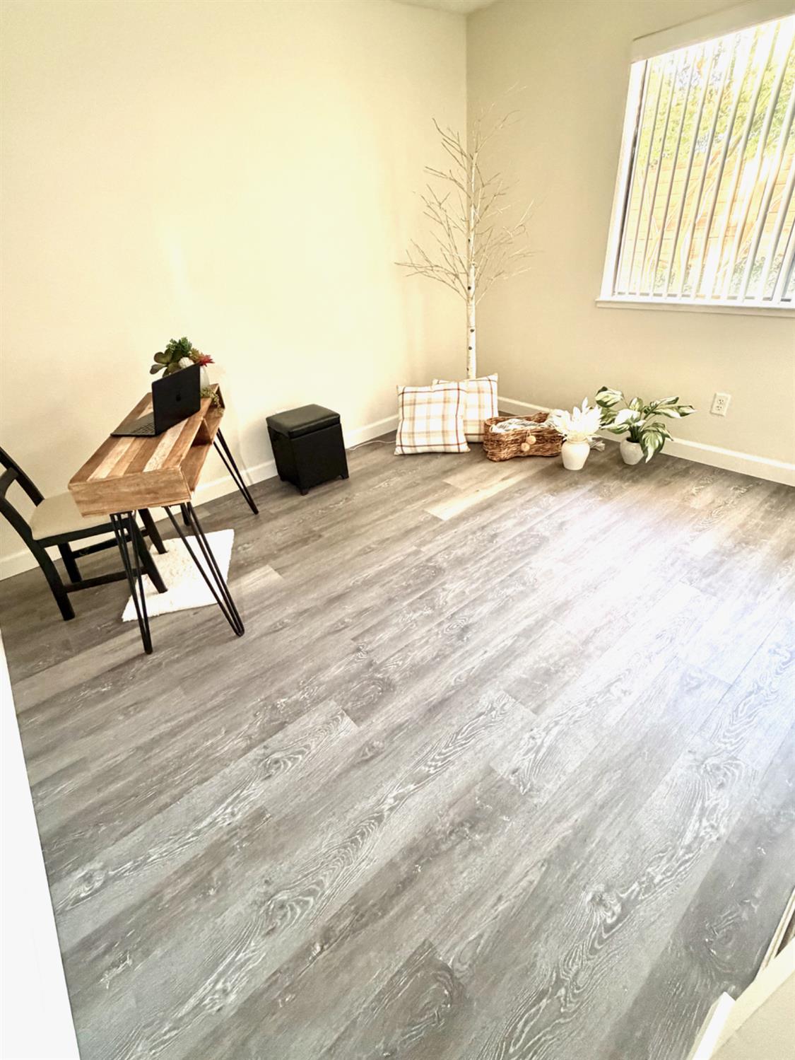 3400 Sullivan Ct #105, Modesto, CA 95356