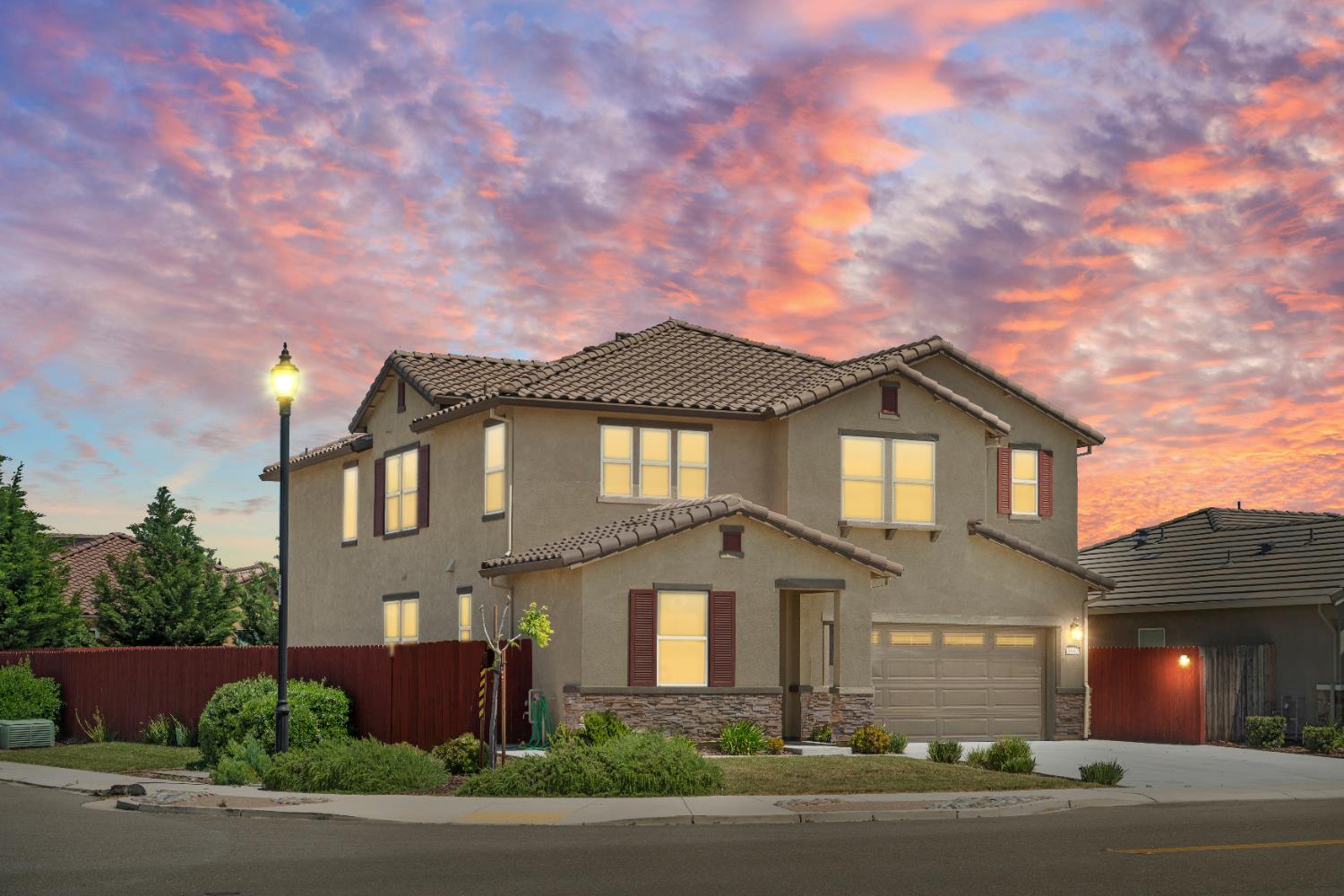 1602 Oleander Ave, Manteca, CA 95337