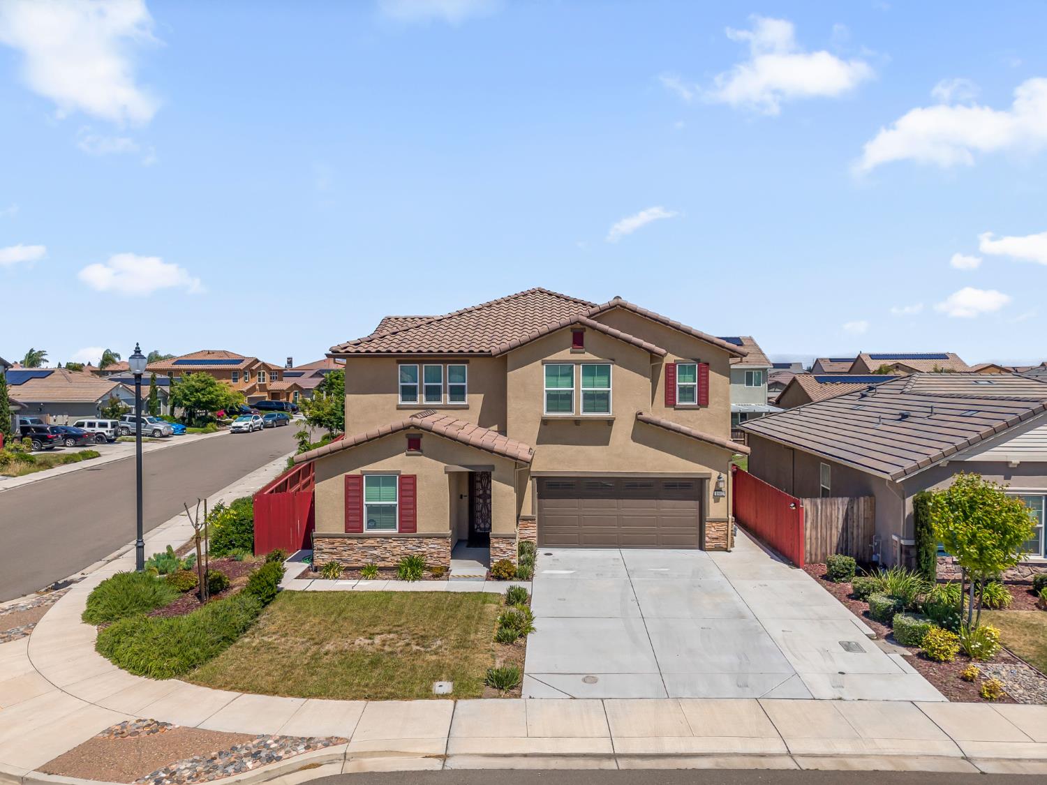 1602 Oleander Ave, Manteca, CA 95337