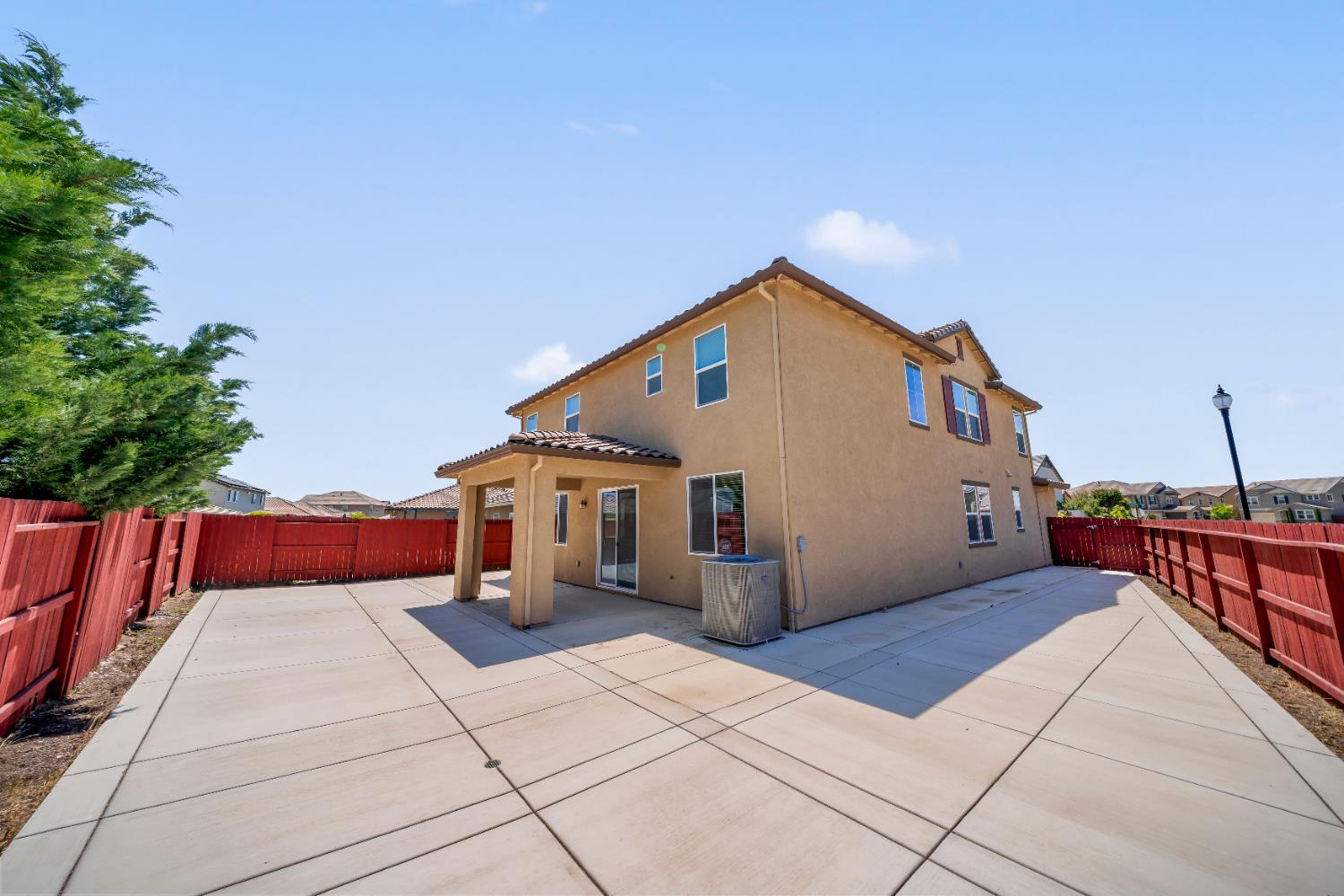 1602 Oleander Ave, Manteca, CA 95337