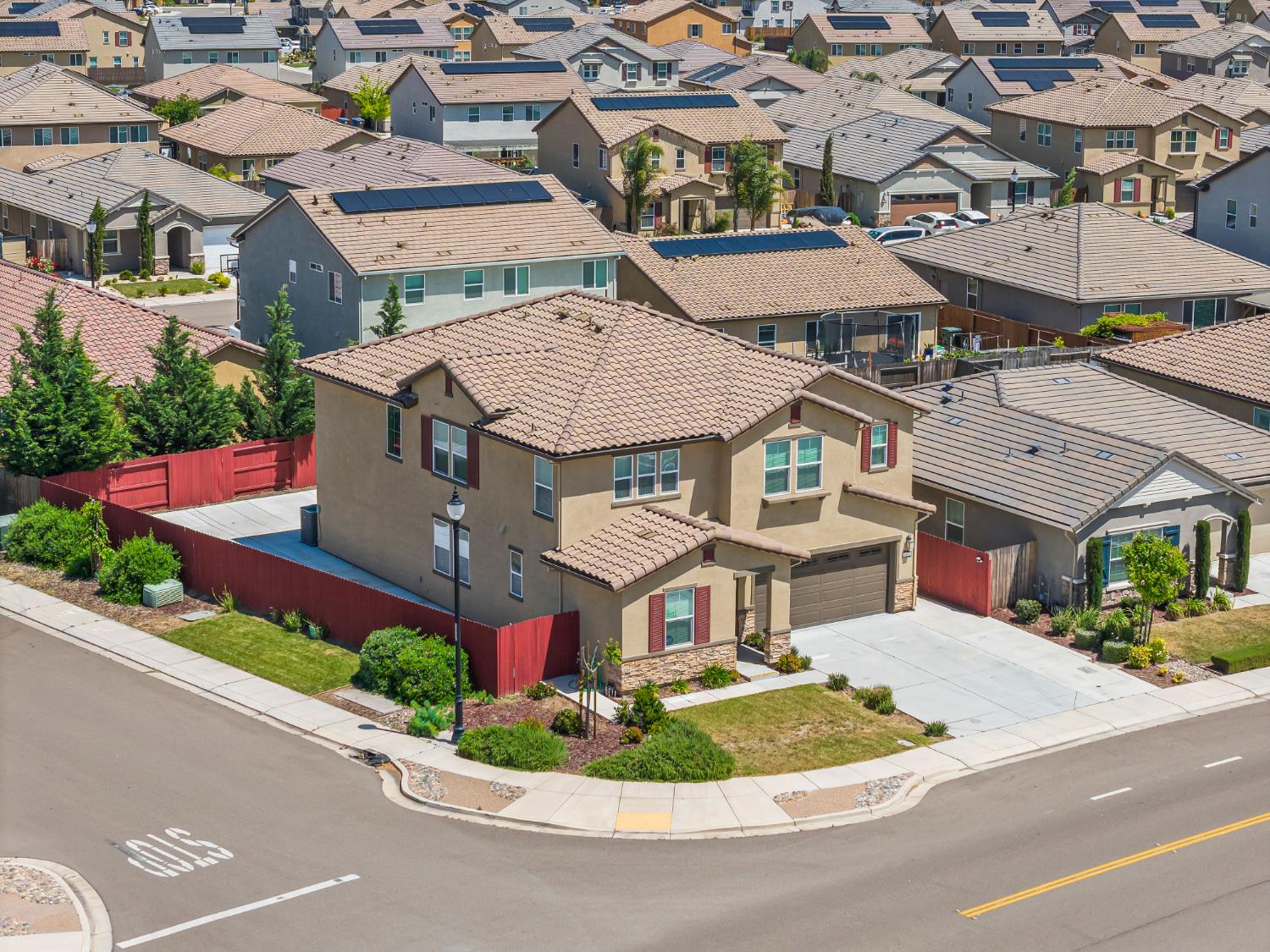 1602 Oleander Ave, Manteca, CA 95337