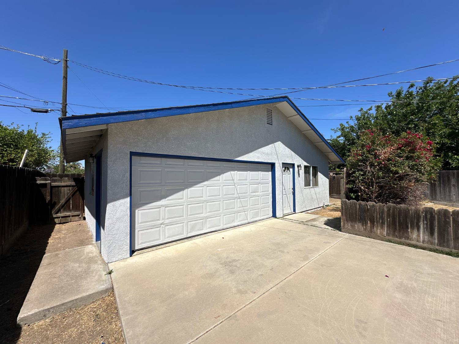 960 962 F St, Los Banos, CA 93635