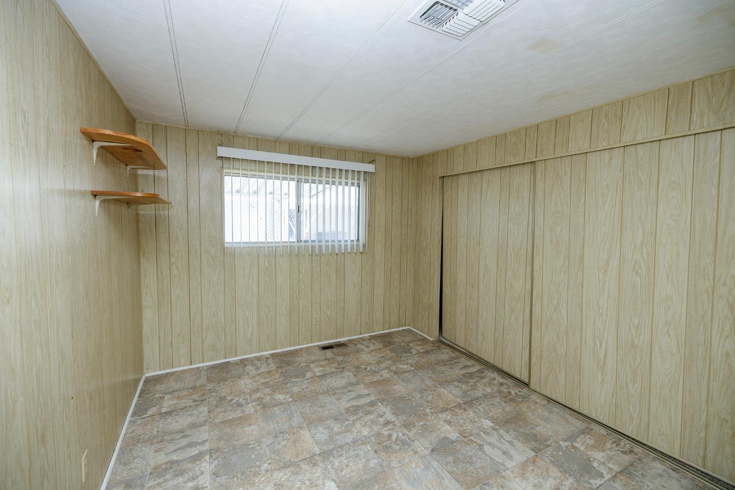 2505 Jackson #193, Escalon, CA 95320