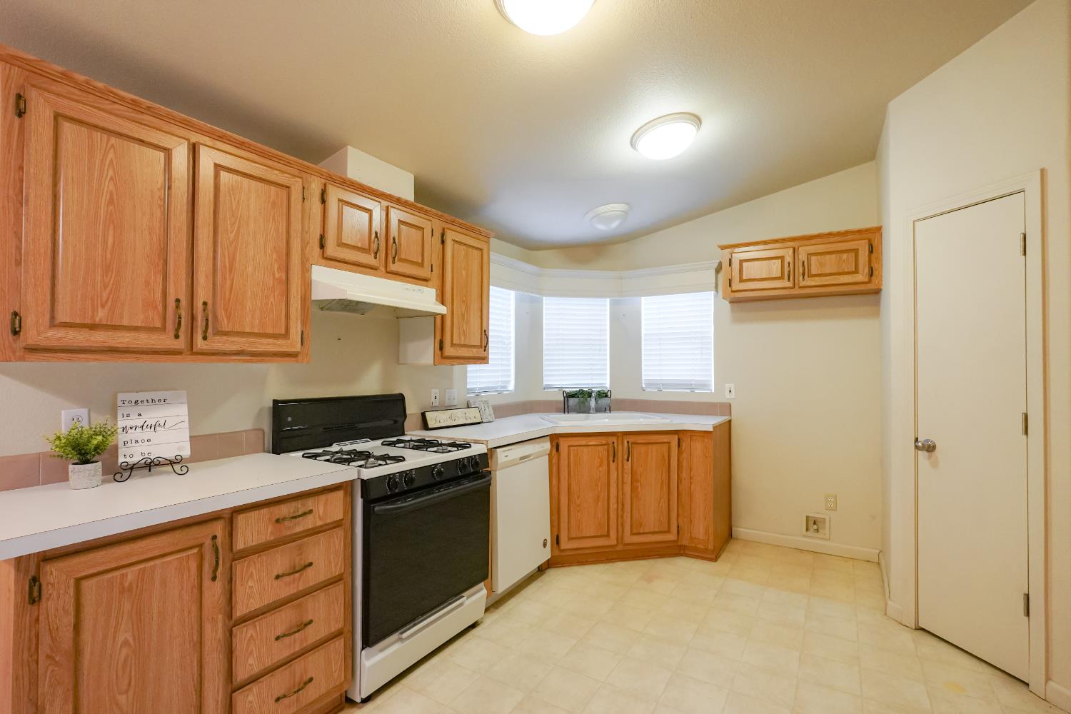 2240 Golden Oak #147, Merced, CA 95341