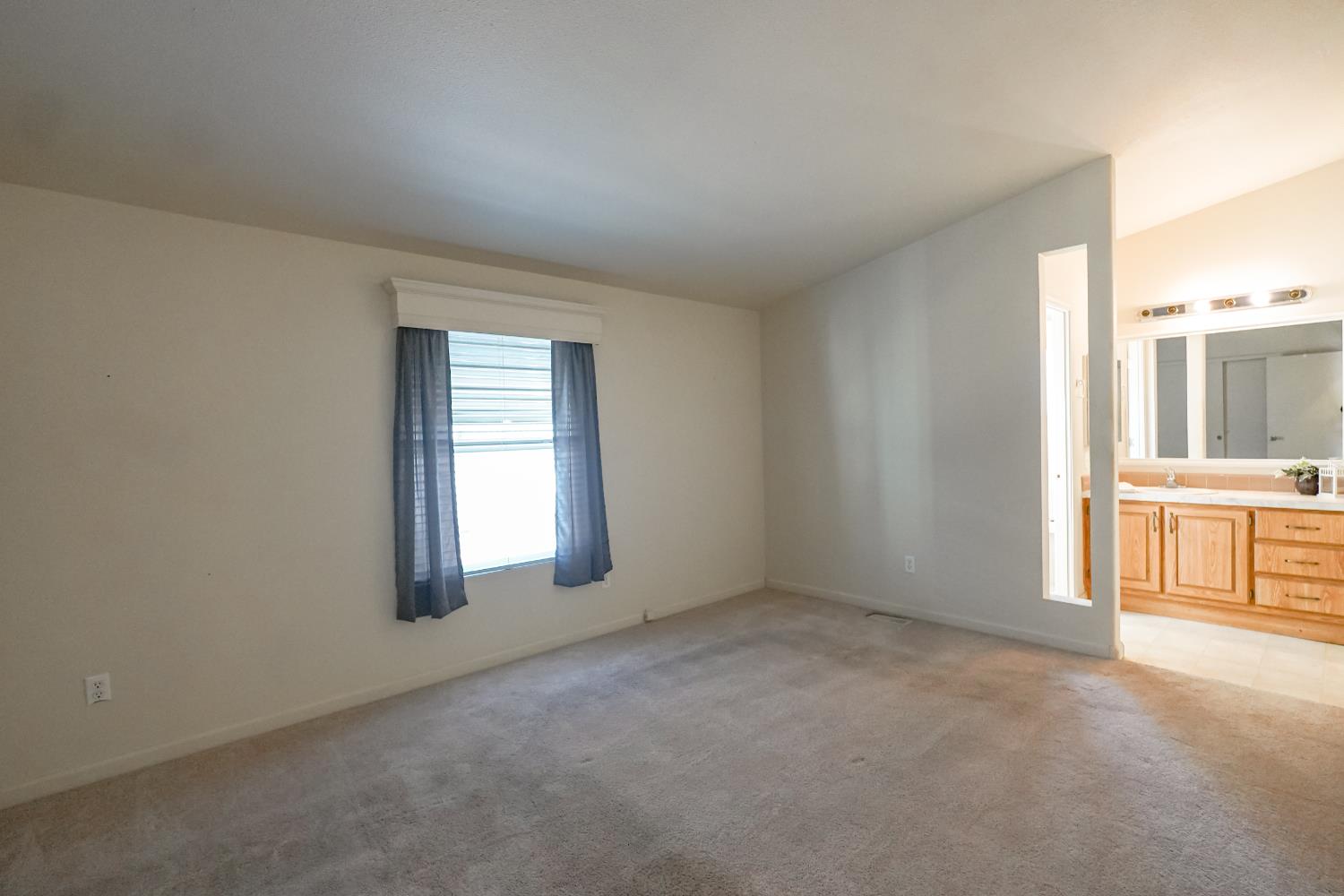 2240 Golden Oak #147, Merced, CA 95341